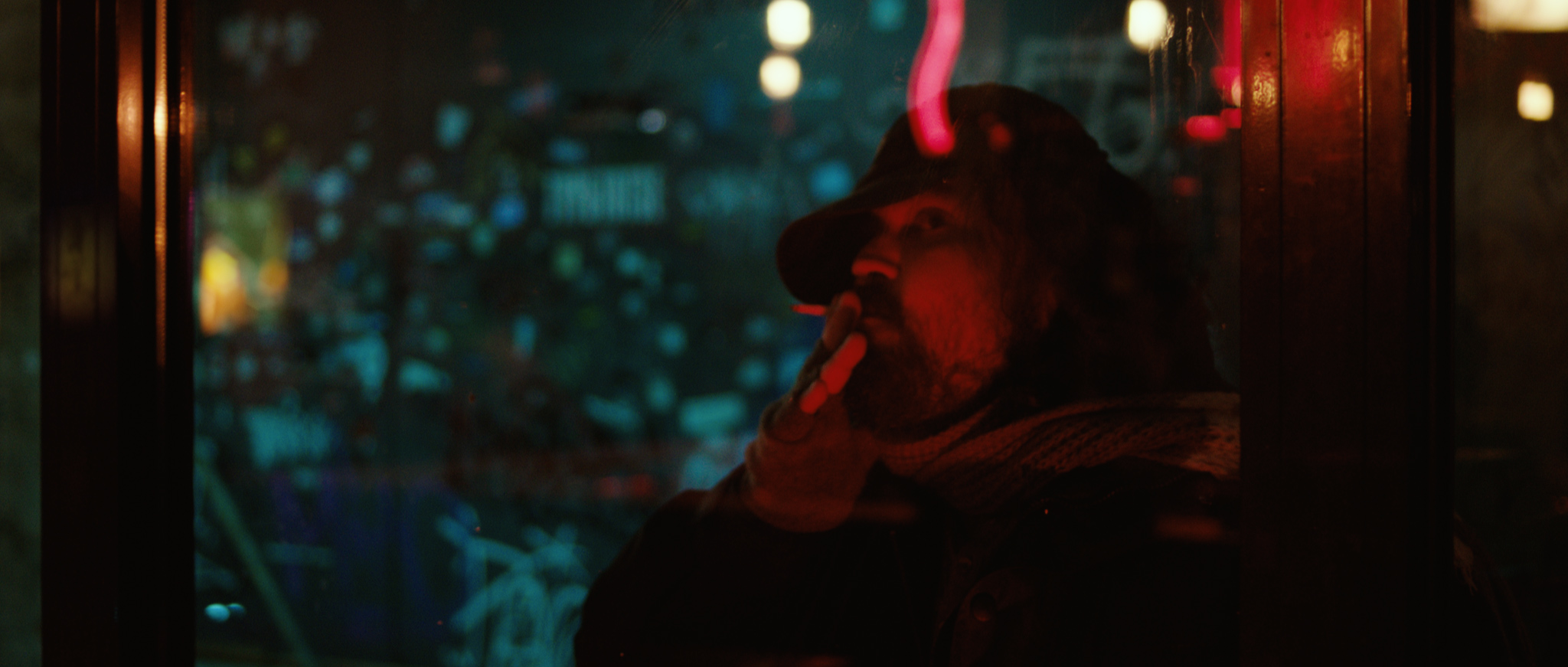 avz_still02